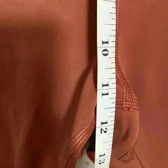 Lululemon Wunder Train High Rise - Picture 3 of 7